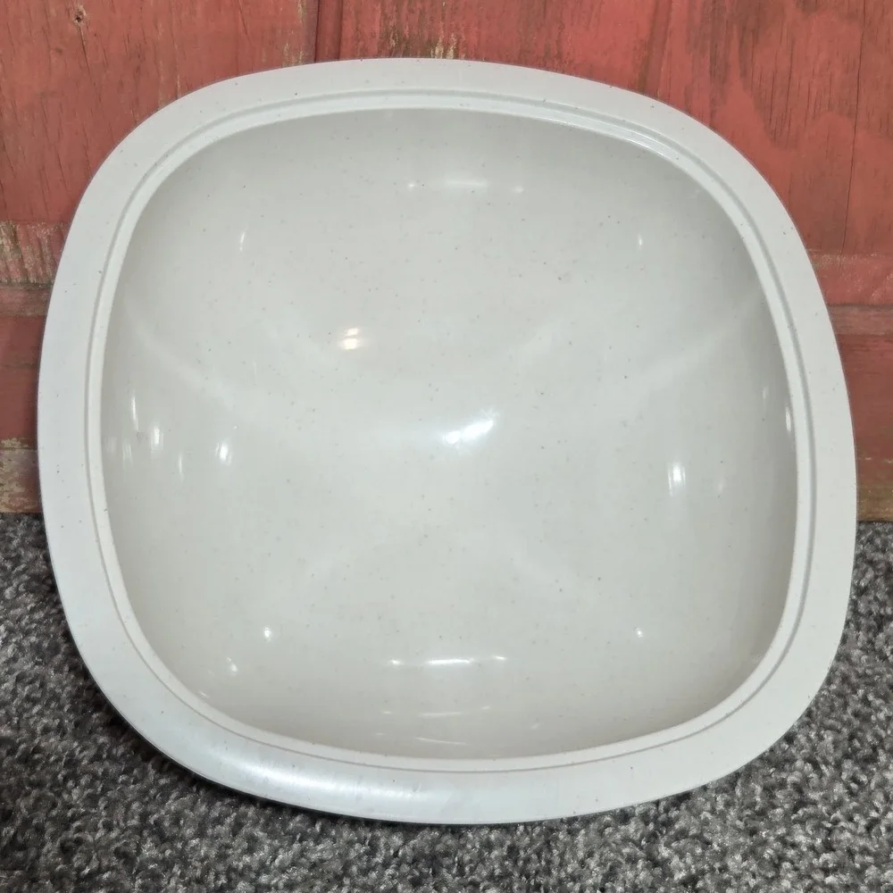 Nordic Ware Microwave 12 Cup Popcorn Popper White With Lid USA Freeze Heat Serve